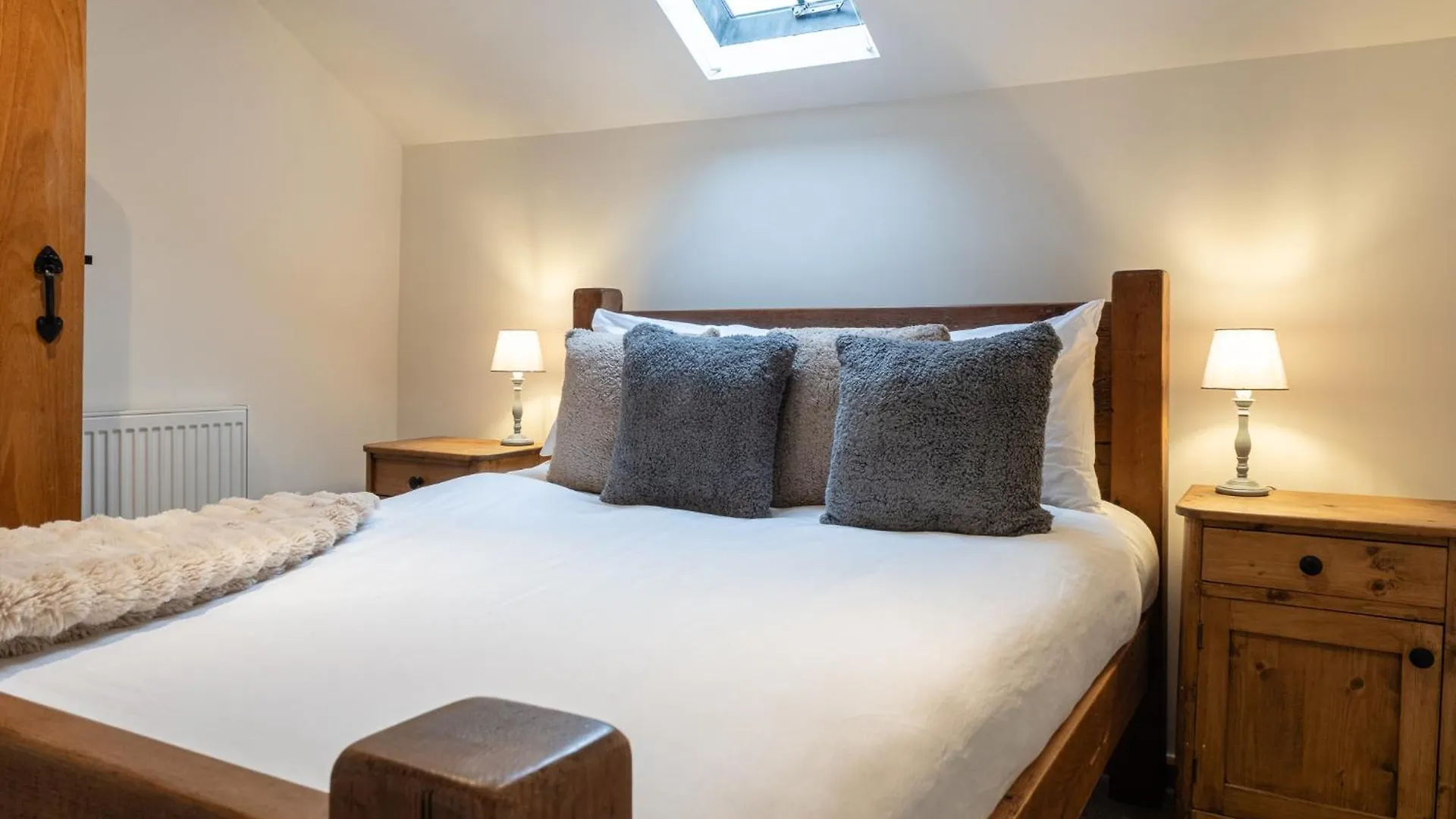 Apartment The Coach House - Beautiful Home In Cheltenham!